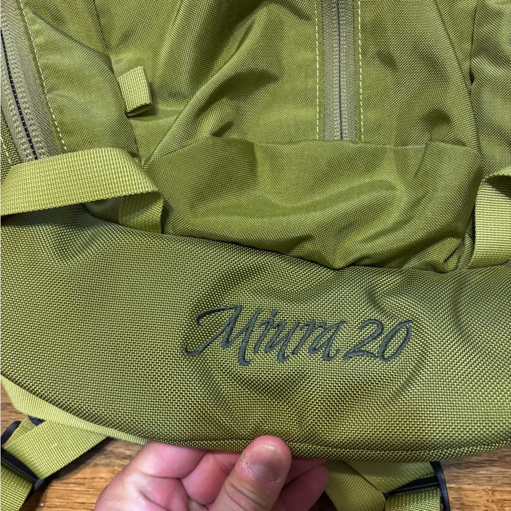 Arcteryx Miura 20 Hiking Camping Green Backpack - Picture 3 of 9